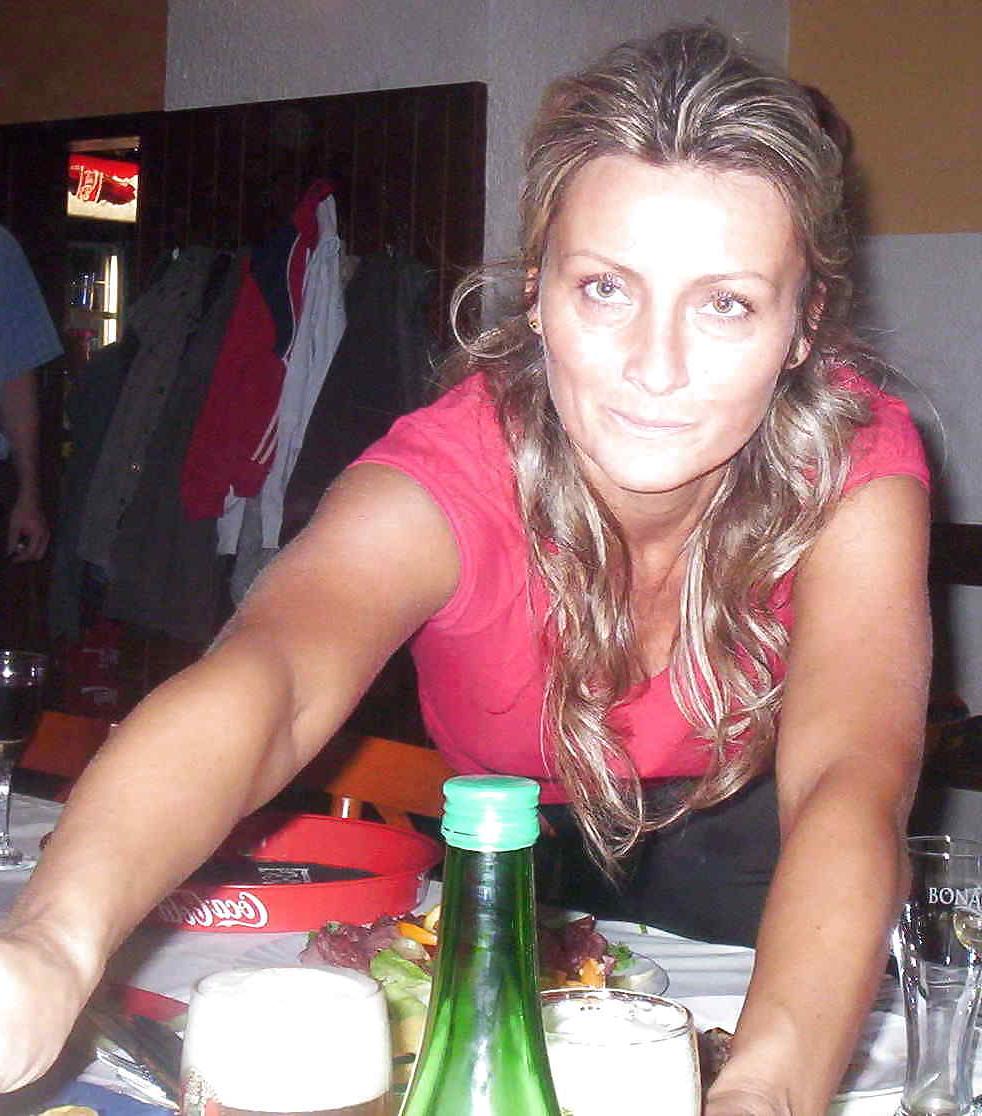 25P Amateur Hot Moms MIX#3 (NoN-Porn) by DarKKo