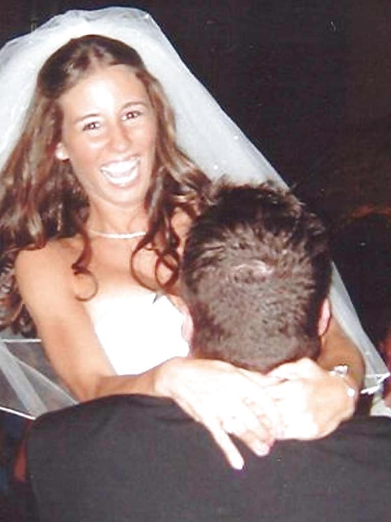 25P Amateur bride personal XXX collection