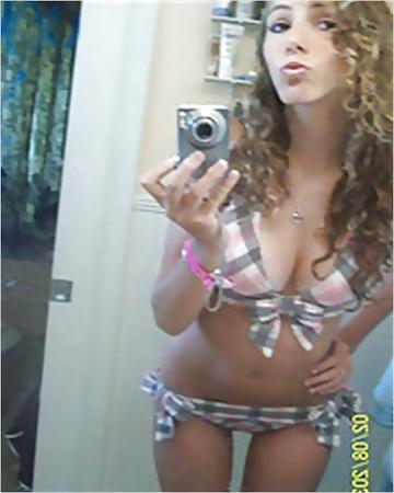 25P Amateur Bikini Teens