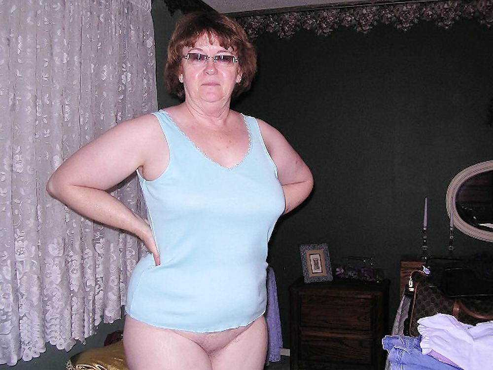 25P Amateur Grannies from the Web