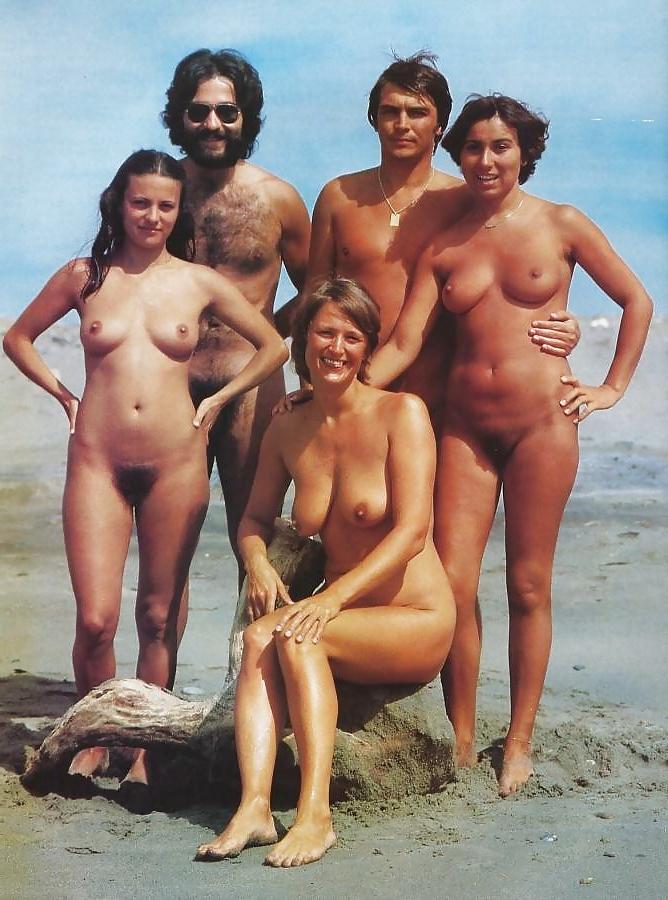 25P Amateur Nudist Pics