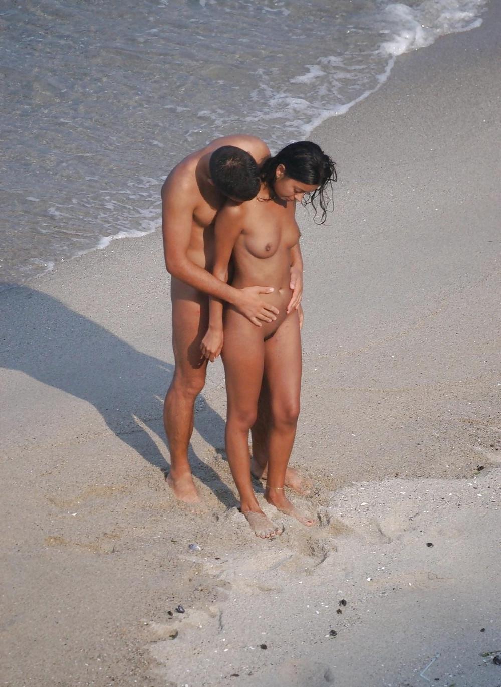 25P Amateur Nudist Pics