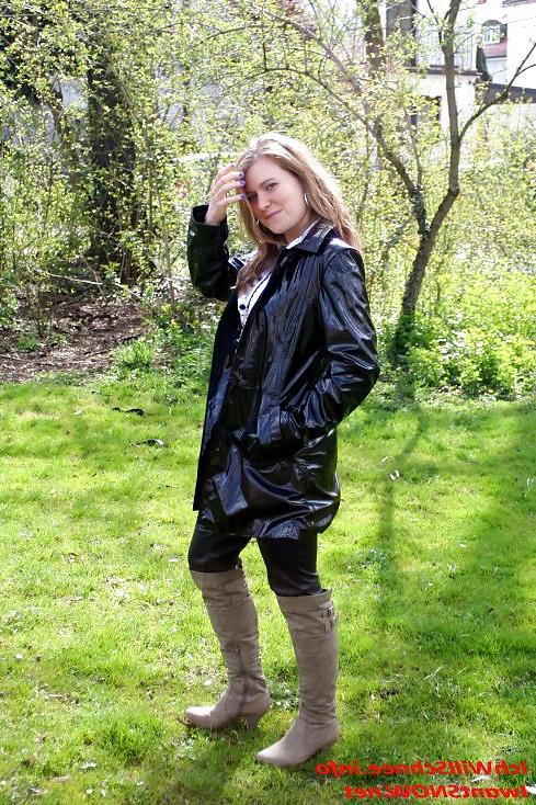 25P Tina a german amateur fetish Girl in sexy shiny outfits