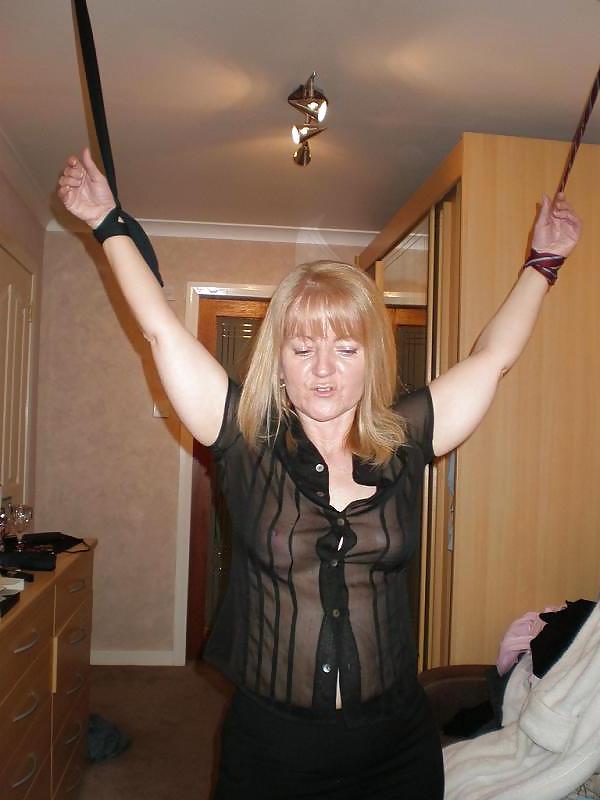 25P My favorite amateur mature milf - got more of her???