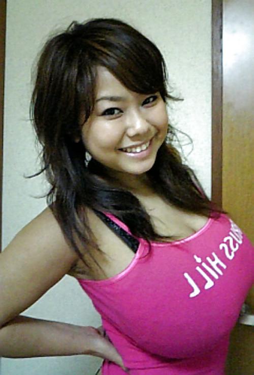 25P Amateur Asian Girls Vol 3