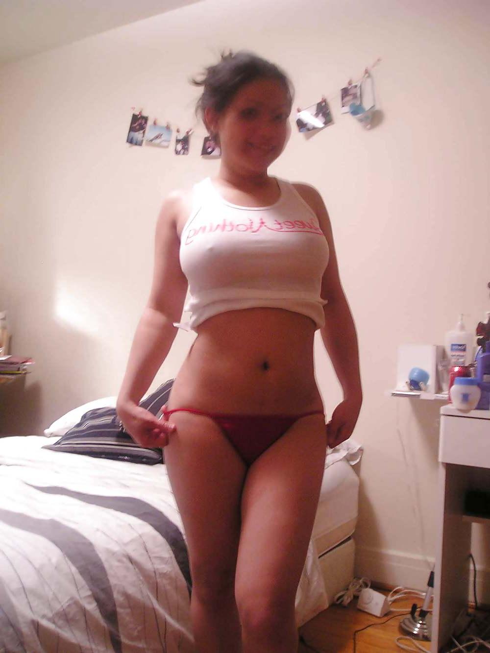 25P Amateur Asian Girls Vol 8