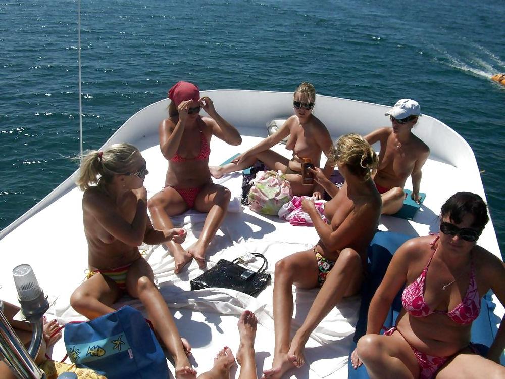 25P Amateur German Women colleagues on Vacation part 2