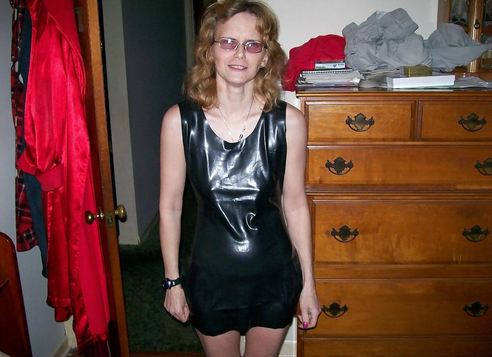 25P Amateur milf 196