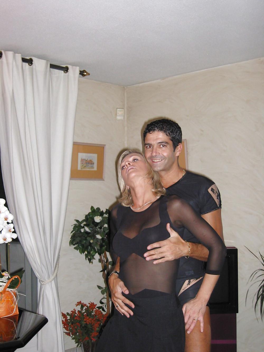 25P Amateur blonde milf Veronique naked and sex