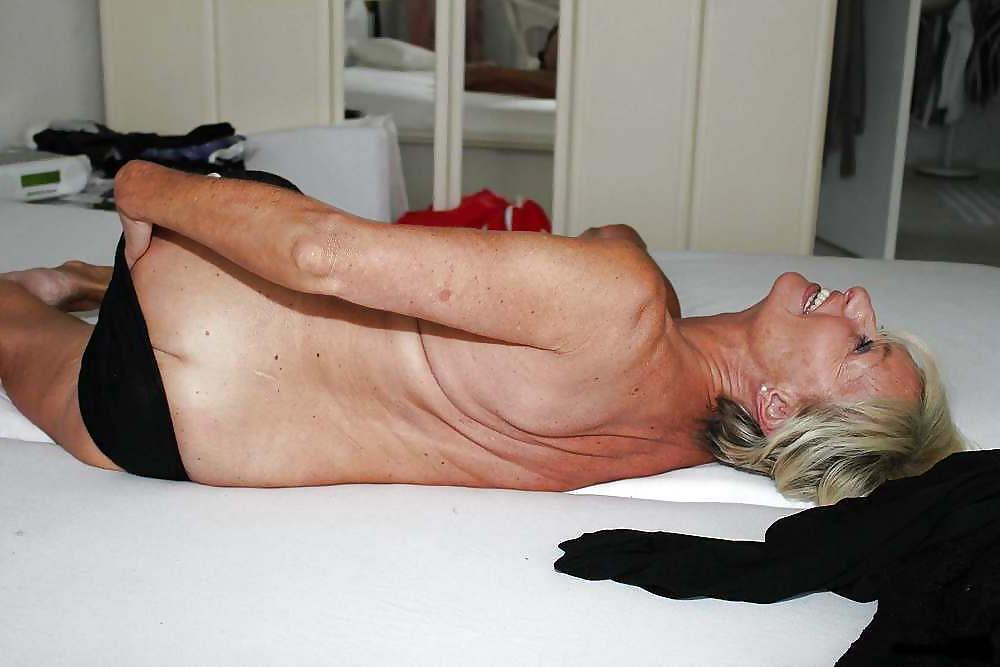 17P Franziska 71 yo. perfect german amateur granny