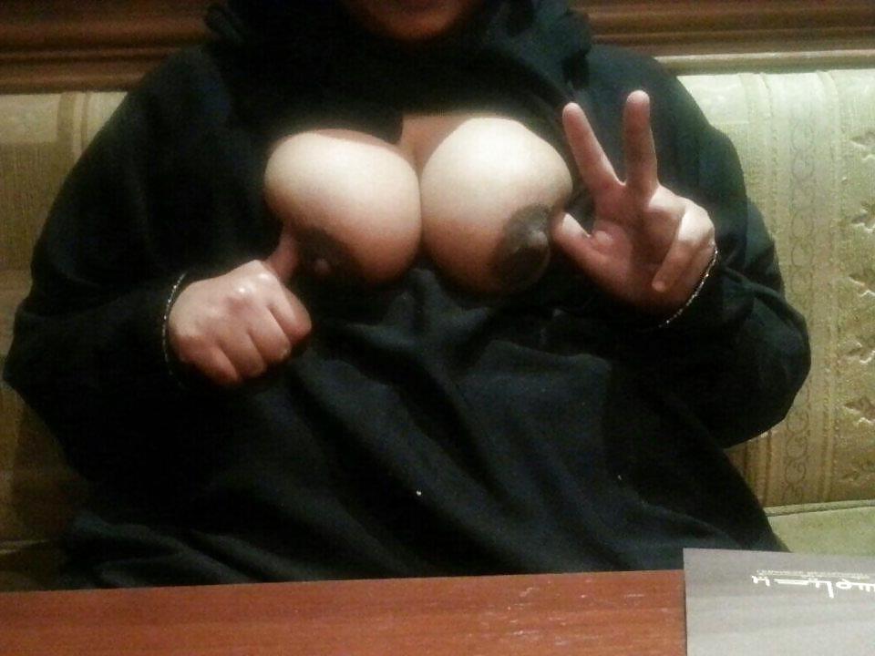 20P ARAB AMATEUR MUSLIM BEURETTE HIJAB BNAT BIG ASS vol.6
