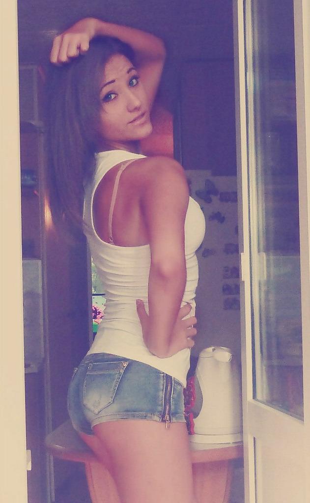 24P Non Nude Amateur Russian Teens
