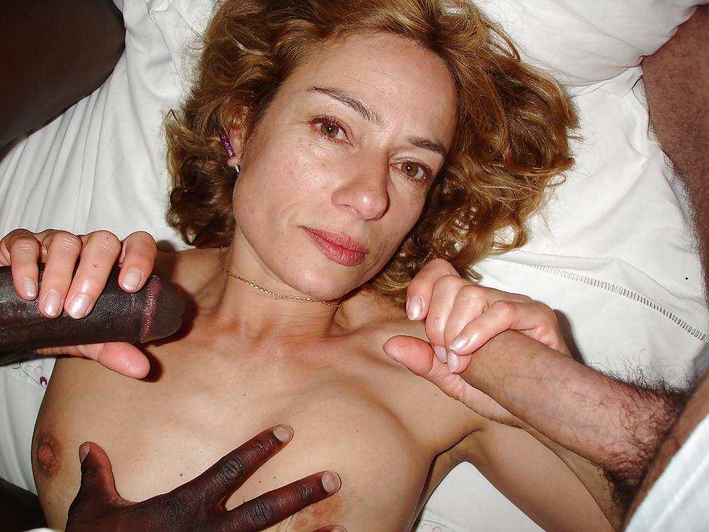 25P Hot German Amateur Milf 