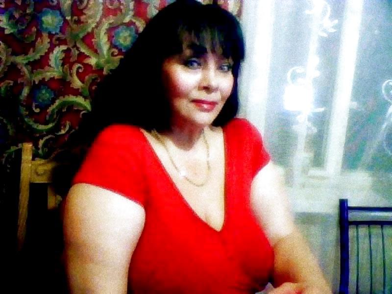 25P Alluring Granny! (Non-Nude)