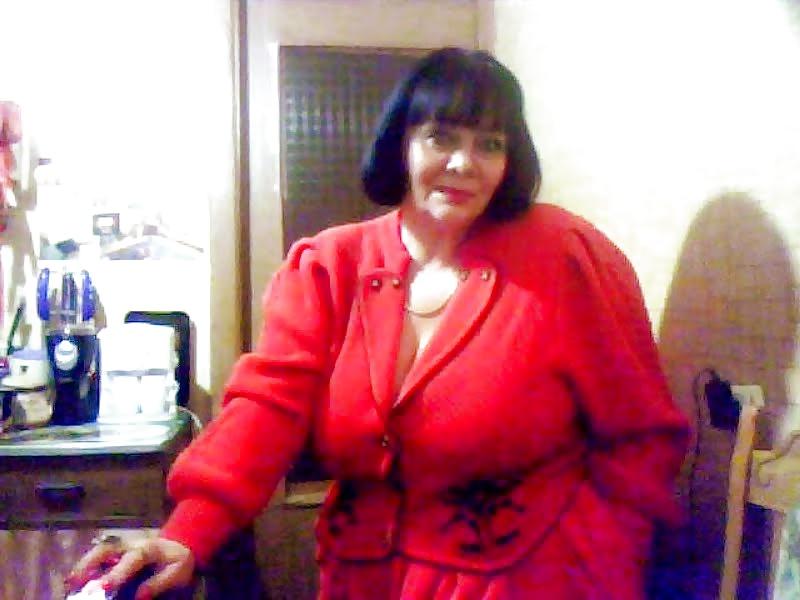 25P Alluring Granny! (Non-Nude)