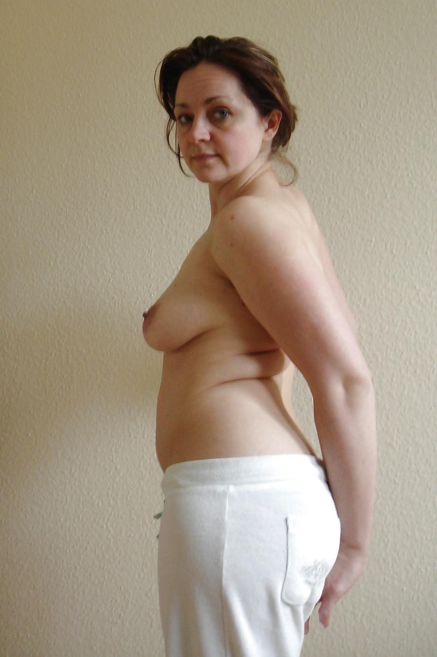 25P Amateur milf 331