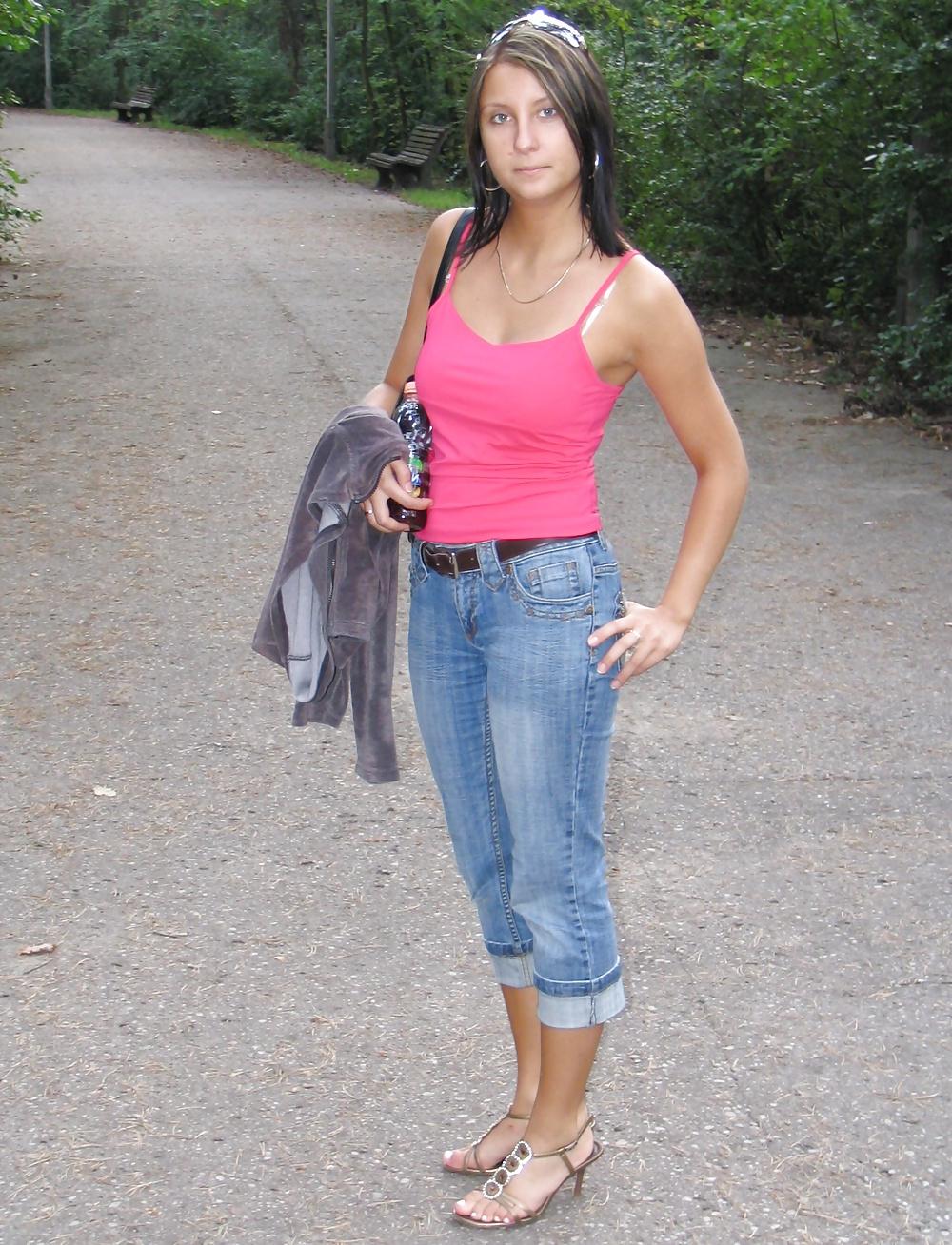 21P German Amateur Teen Pics XII