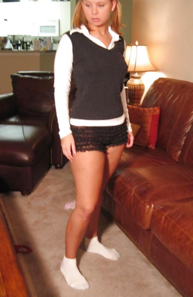 25P Blonde Teen Amateur Flashing
