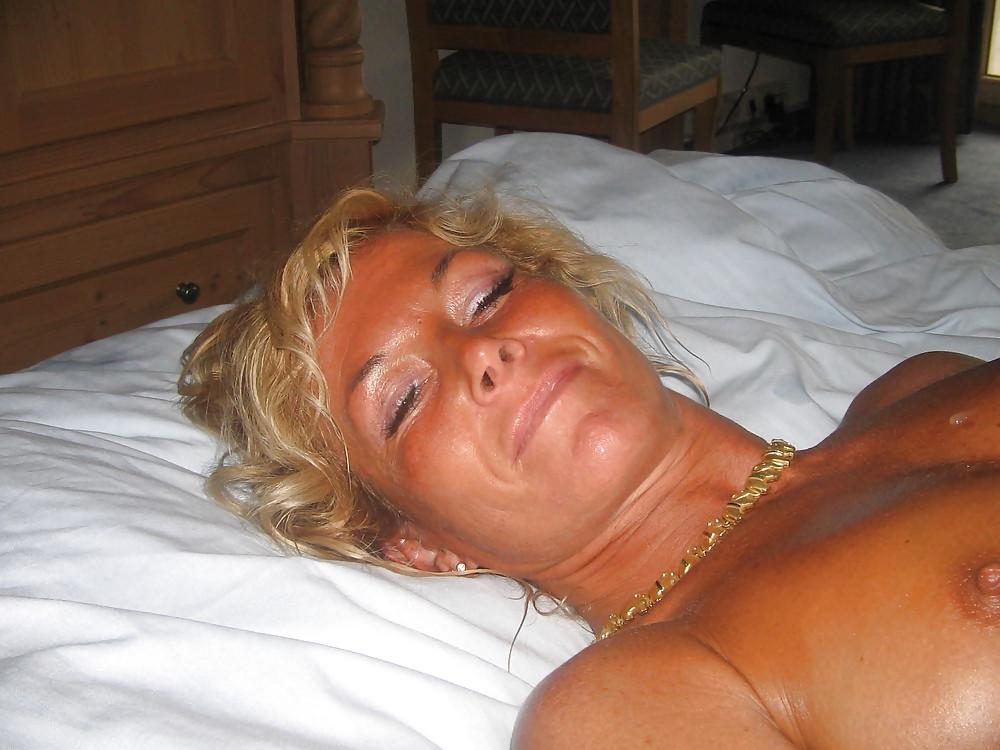 25P Alluring Granny! #5