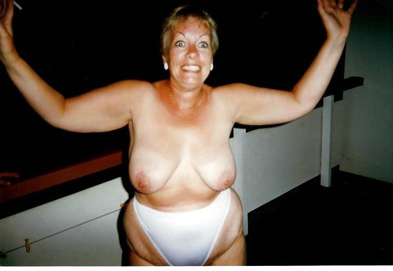 25P Real Wives And Grannies - Amateur BBWs