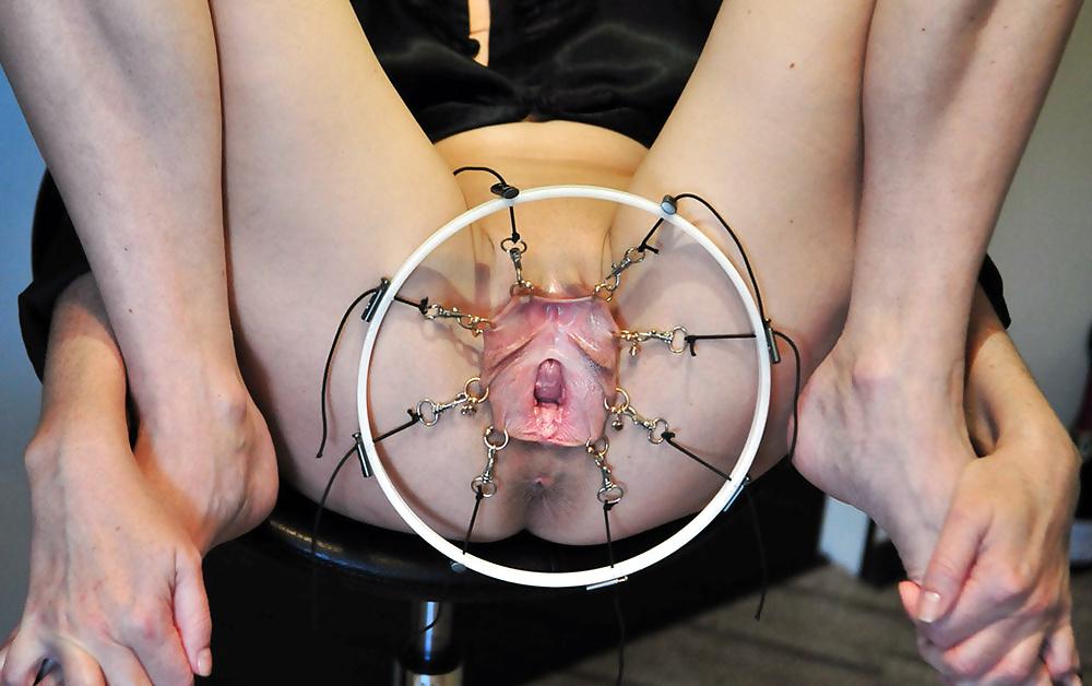 25P Russian slave. Amateur BDSM. Genital piercing.