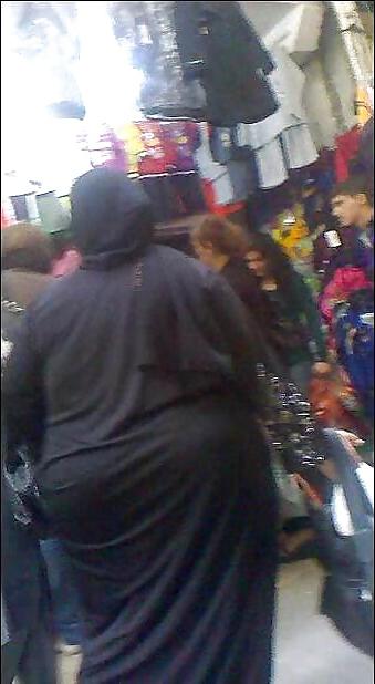 24P ARAB AMATEUR MUSLIM BEURETTE HIJAB BNAT BIG ASS vol.12