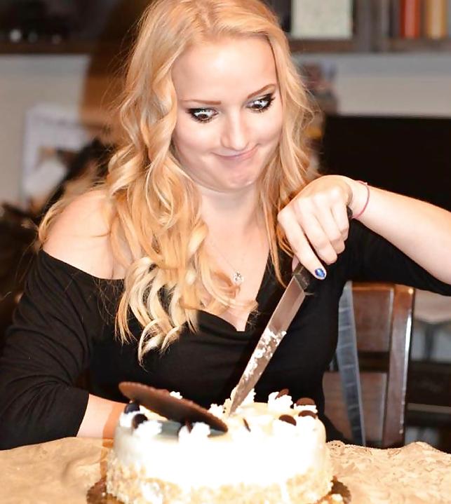 24P Funny and sexy amateur pic's 10