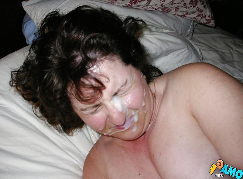 25P Hot amateur blowjobs, cum swap and swallow
