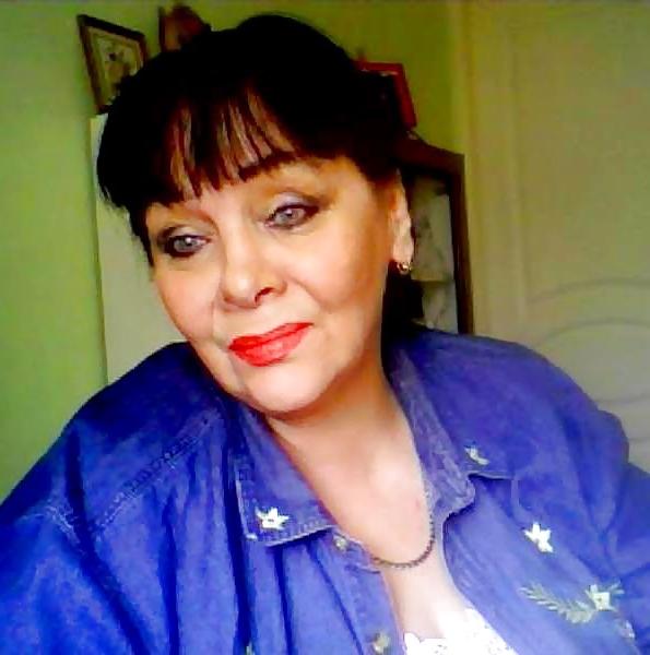 25P Alluring Granny! (Non-Nude)