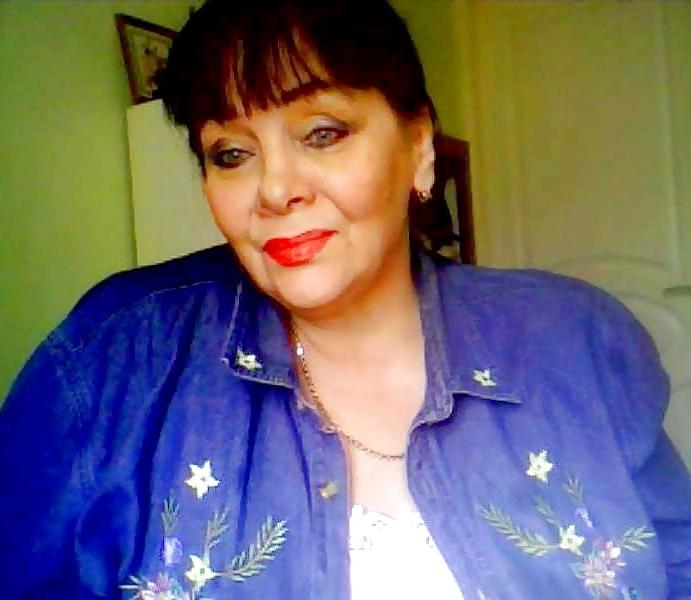 25P Alluring Granny! (Non-Nude)
