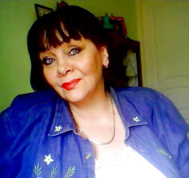 25P Alluring Granny! (Non-Nude)