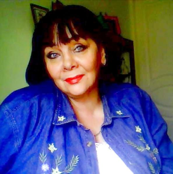 25P Alluring Granny! (Non-Nude)