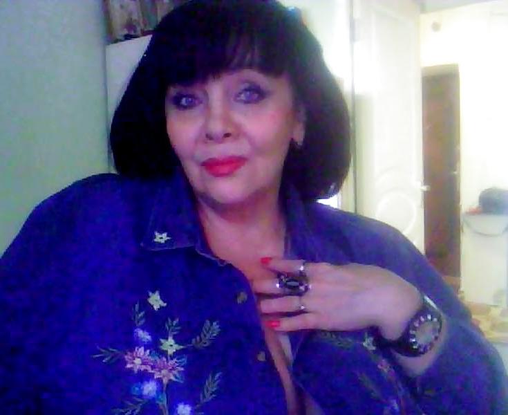 25P Alluring Granny! (Non-Nude)