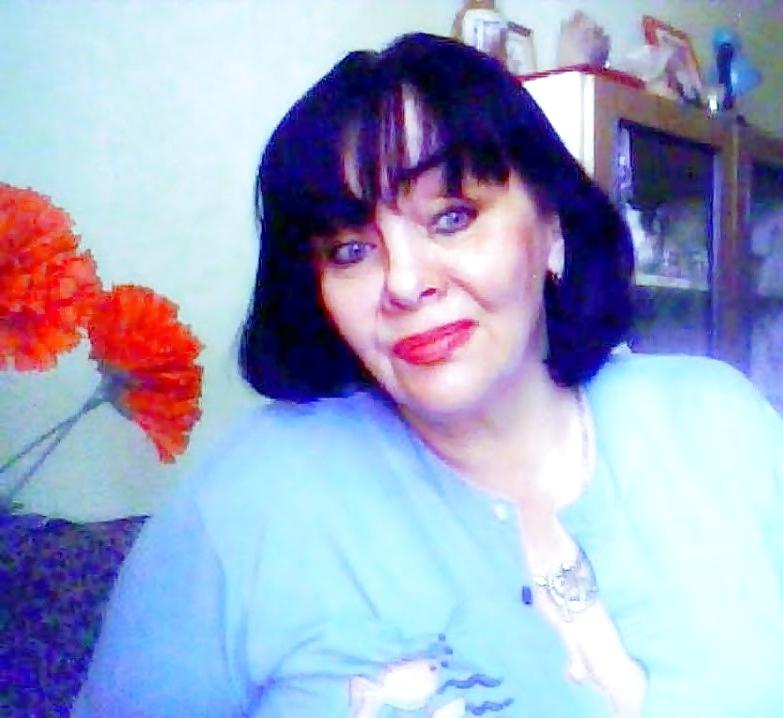 25P Alluring Granny! (Non-Nude)