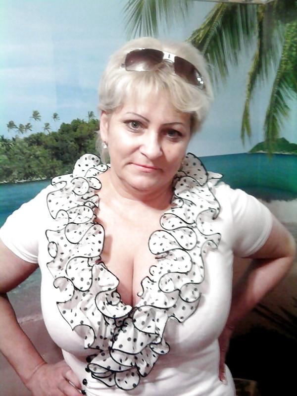 25P Russian mature moms! Amateur!