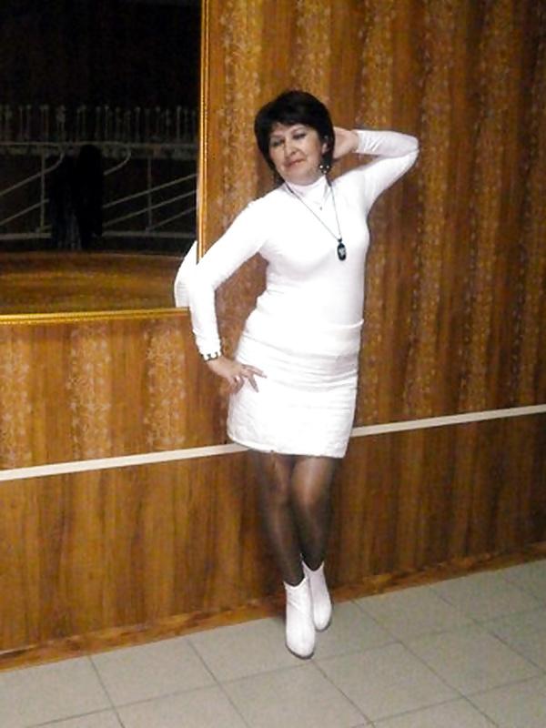 25P Russian mature moms! Amateur!