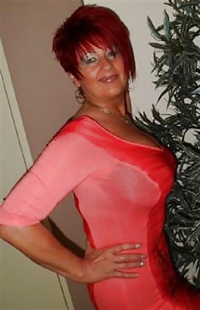 25P Alluring Granny! (58 y.o. Lili)