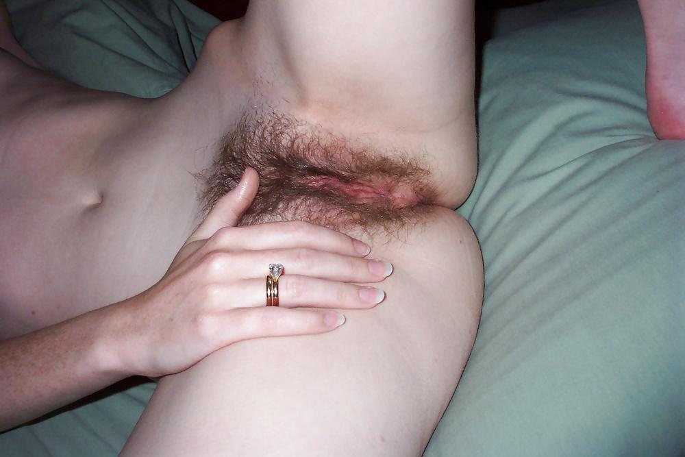 25P Amateur Girls with hairy pussies (5)