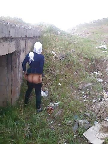 24P ARAB AMATEUR MUSLIM BEURETTE HIJAB BNAT BIG ASS vol.10
