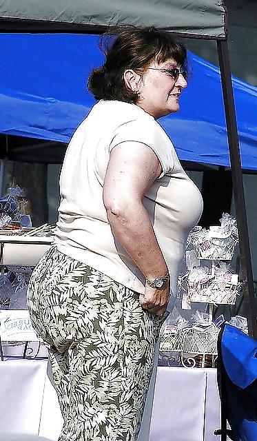 25P Sexy mature grannies! Amateur mixed!