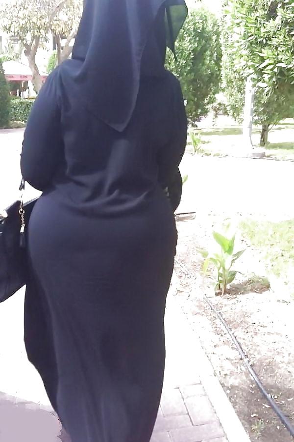 25P ARAB AMATEUR MUSLIM BEURETTE HIJAB BNAT BIG ASS vol.15