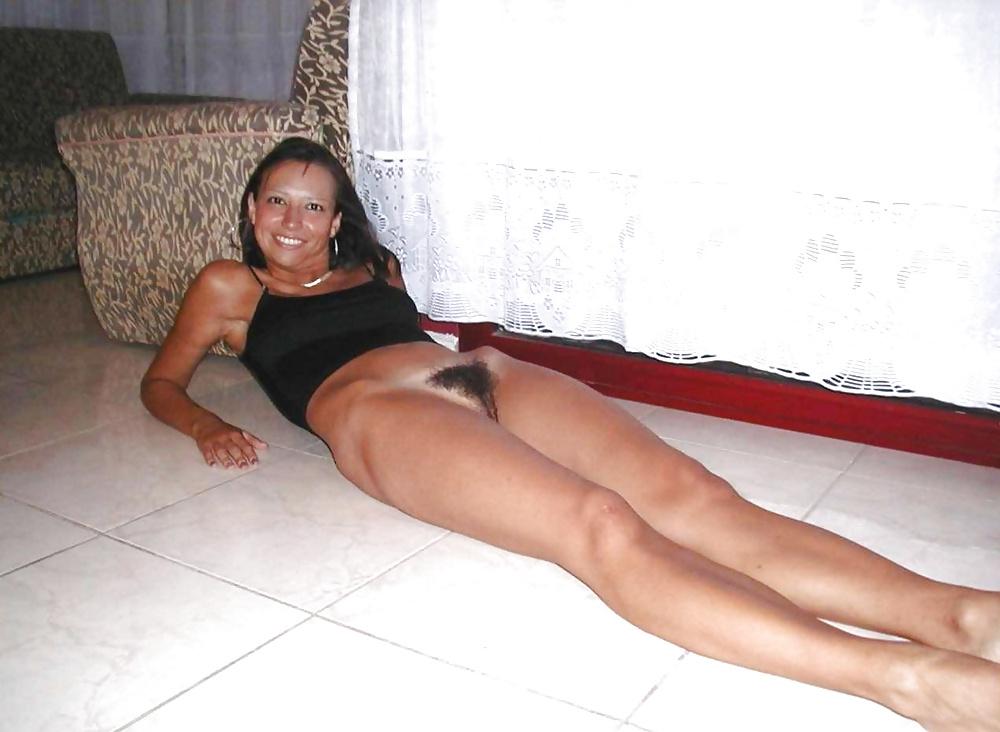 25P Amateur Girls with hairy pussies (8)