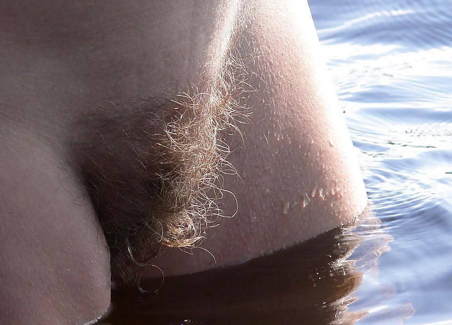25P Amateur Girls with hairy pussies (8)