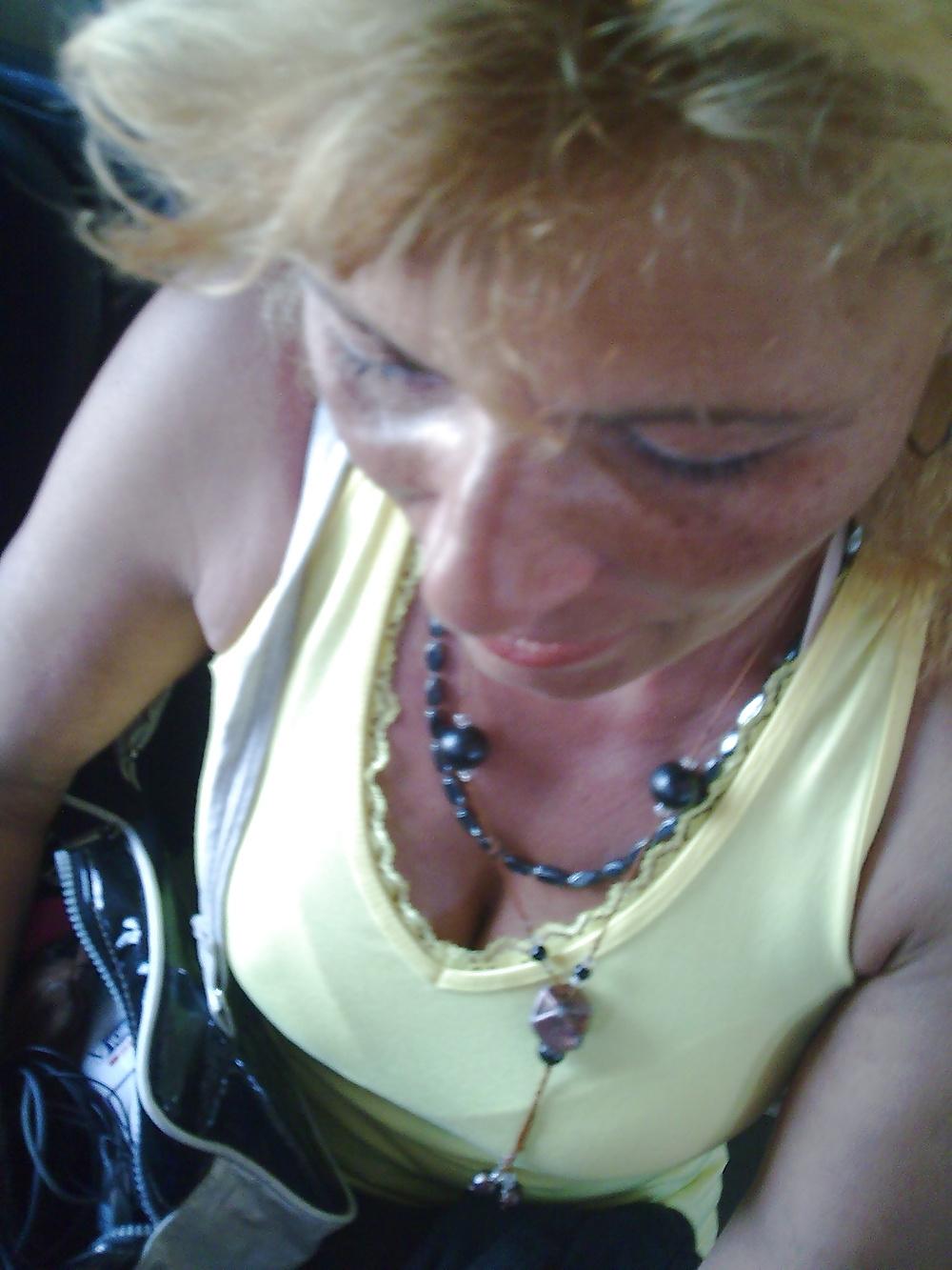 23P Alluring Granny!