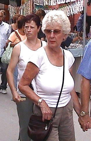 19P Mature Amateur Ladies 6