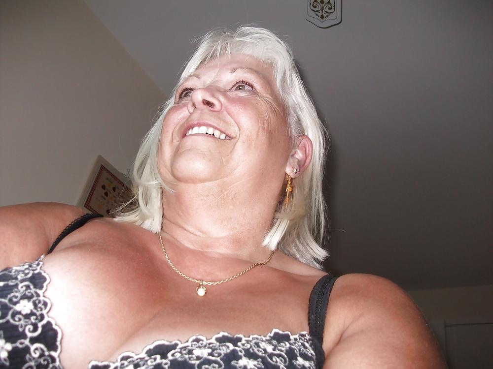 23P Alluring Granny! (55 y.o.)