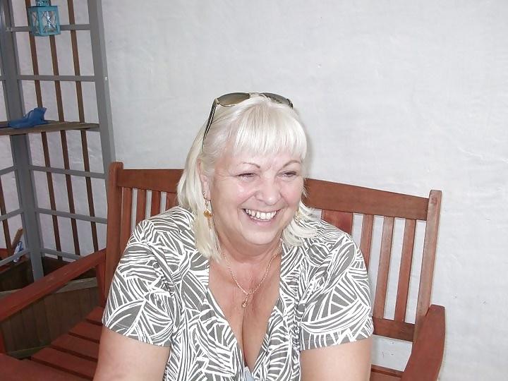 23P Alluring Granny! (55 y.o.)