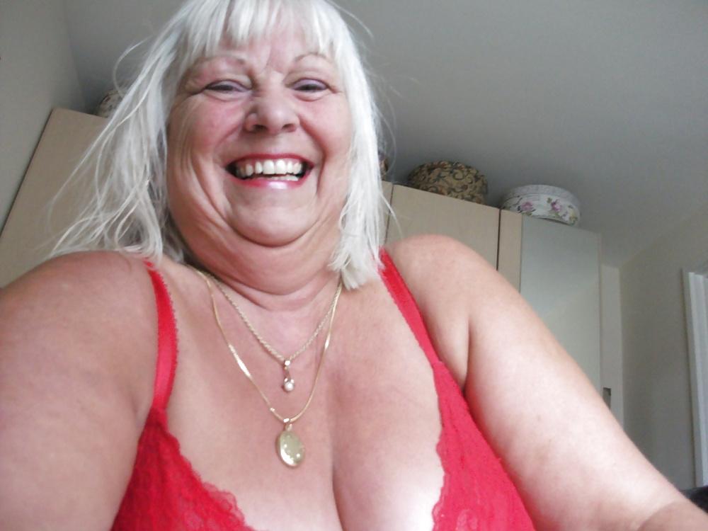 23P Alluring Granny! (55 y.o.)