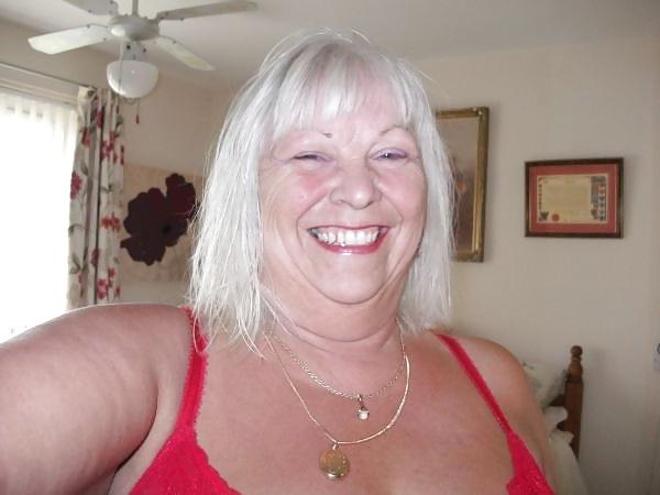 23P Alluring Granny! (55 y.o.)