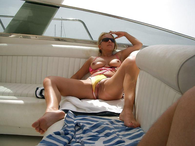 25P Amateur Horny Older Lady SeT - (SiMoN1988)